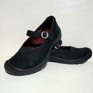 KEEN Sterling City Leather Mary Jane Flats with Adjustable Buckle Black Sz 7